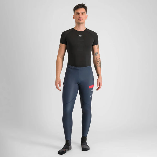 SQUADRA TIGHT    0424518-456   Couleur : GALAXY BLUE/TANGO RED Coupe : Régulier    2025 (Copie)