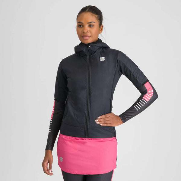 VESTE PUFFY W    0424535-002  Couleur:  NOIR Coupe :  régulière   MC   2025