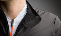 REDUX LITE - GILET COUPE VENT ORANGE/NOIR SLIM